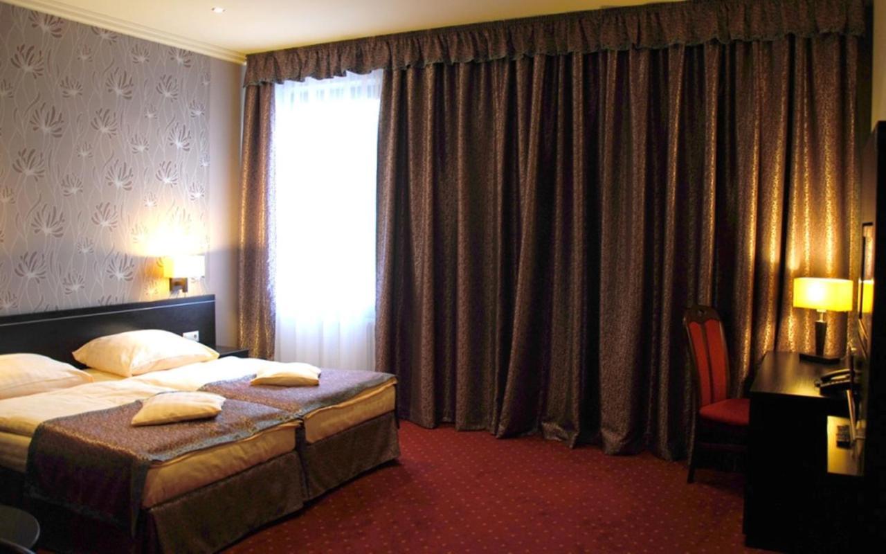 Hotel Texicana Sulechów Cameră foto